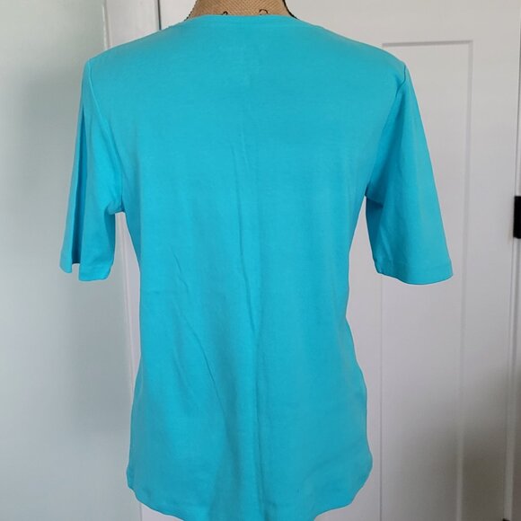 Women's Chico's Dark mint Green T-shirt size 1, Pre-owned in nice Condition - Picture 2 of 10